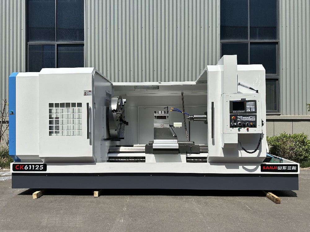 數(shù)控車(chē)床CK61125
